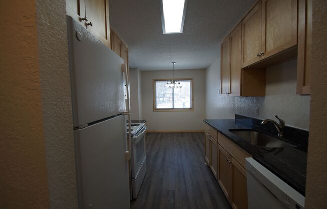 2 beds, 2 baths, 1,050 sqft, $1,798, Unit 306