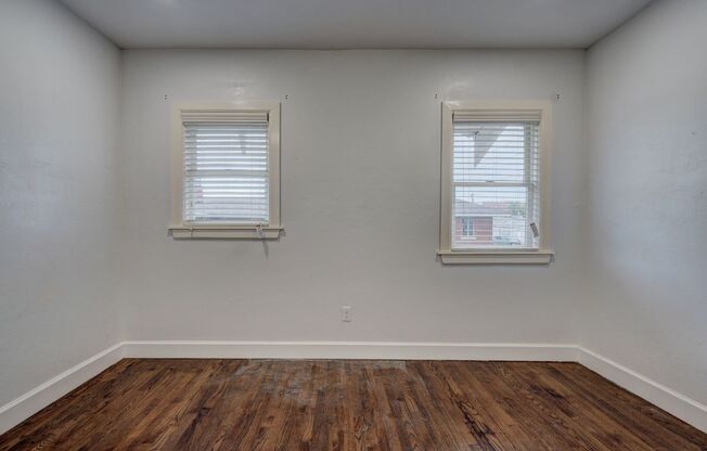 2 beds, 2 baths, 980 sqft, $1,000, Unit 103