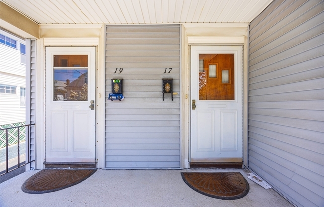 17 PURITAN RD