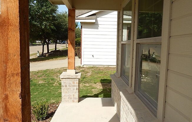 Beautiful 5 Bedroom in Encino Hills-minutes to Downtown Dallas