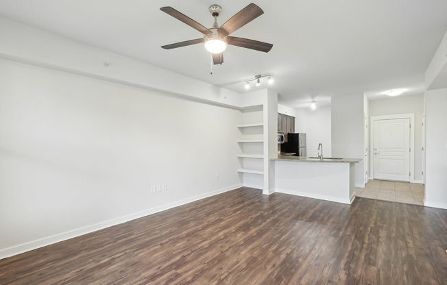 9-web-or-mls-Congress Park Dr unit 476-007
