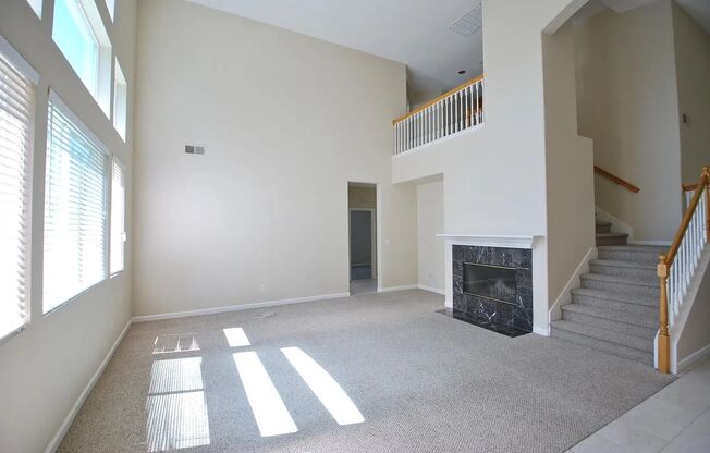 Great home in Elk Grove!