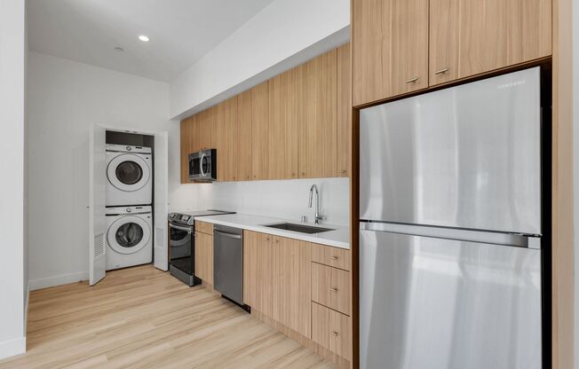 1 bed, 1 bath, 739 sqft, $2,995, Unit 306