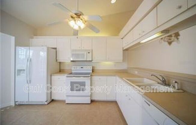 902 ADDINGTON CT