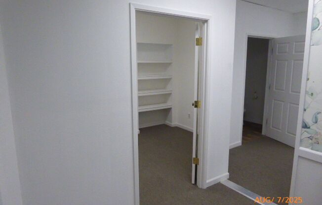 10116 Main St, Bothell, WA 98011