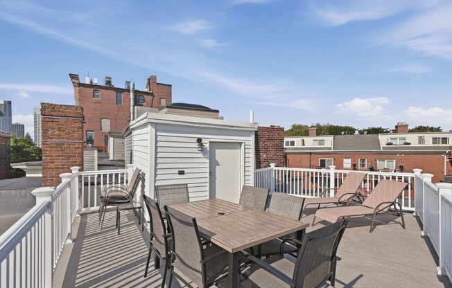 1 bed, 1 bath, 726 sqft, $2,900, Unit 3
