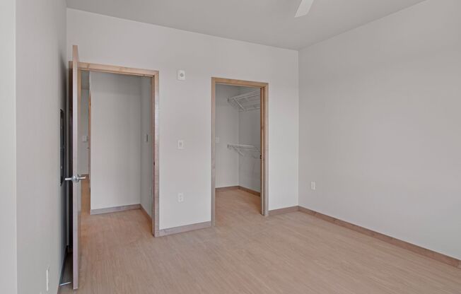 1 bed, 1 bath, 759 sqft, $1,905, Unit 112