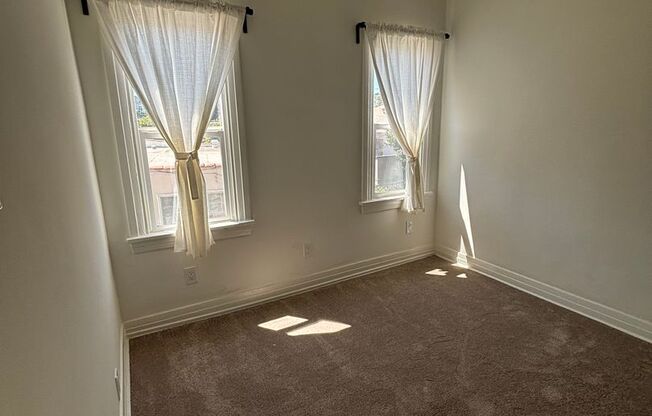 1 bed, 1 bath, $1,925