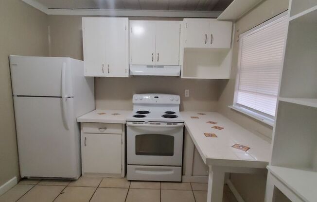 2 beds, 2 baths, $1,695