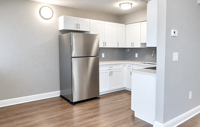 Soto Apartments