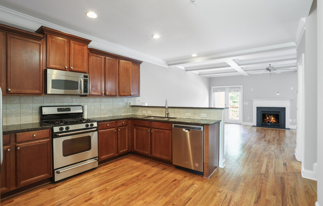 1233 CONCORD RD SE