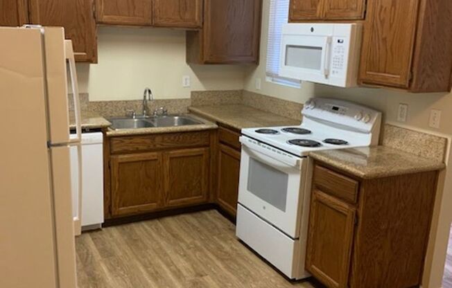 2 beds, 2 baths, 1,020 sqft, $1,625, Unit 1920