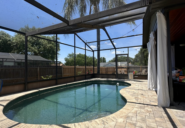 1041 SAWYERS CT