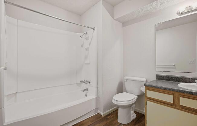 1 bed, 1 bath, 610 sqft, $1,105