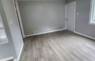 3 beds, 1 bath, $1,099