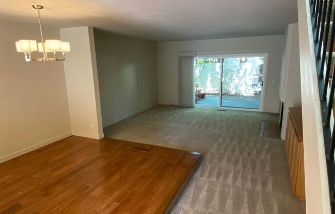 $4900-  Mountain View Townhouse-2 bedroom 2.5 bath.