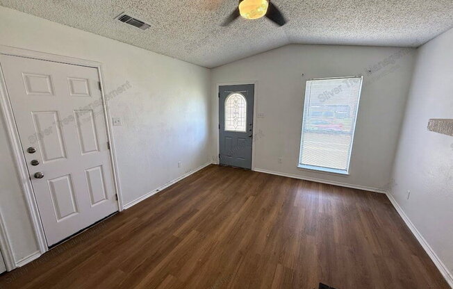 2 beds, 2 baths, 1,054 sqft, $1,345