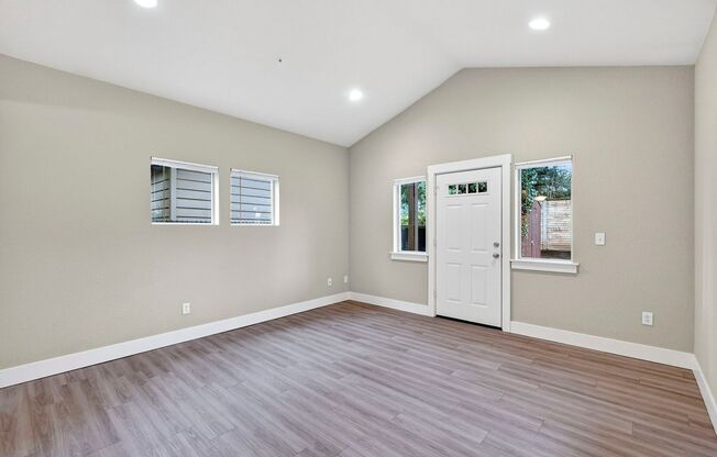 3 beds, 2.5 baths, 1,517 sqft, $2,395, Unit 17264