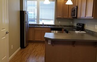 2 beds, 2.5 baths, 1,345 sqft, $2,075, Unit 1332-103