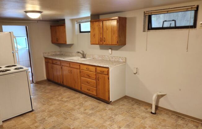 1 bed, 1 bath, 660 sqft, $1,295