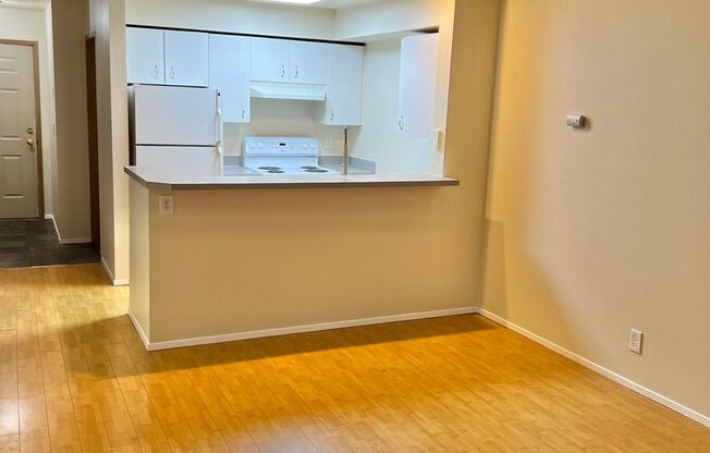 2 beds, 1 bath, 681 sqft, $2,195, Unit 1509-203