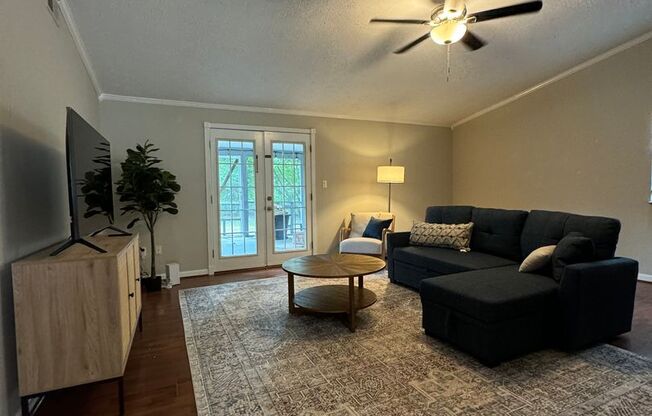 ALL INCLUSIVE SHORT/MID TERM/ MONTH TO MONTH RENTAL OPPORTUNITY