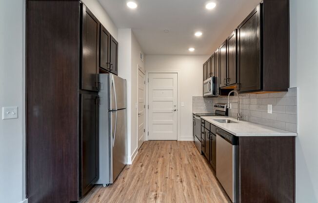 Studio, 1 bath, $1,315, Unit 1050 N 4th St. Apt. 307