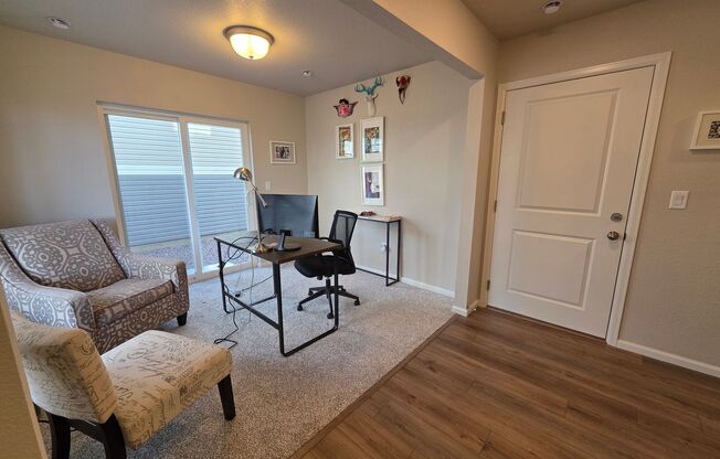 Stunning New Home Build in Beautiful Banning Lewis Ranch!!!