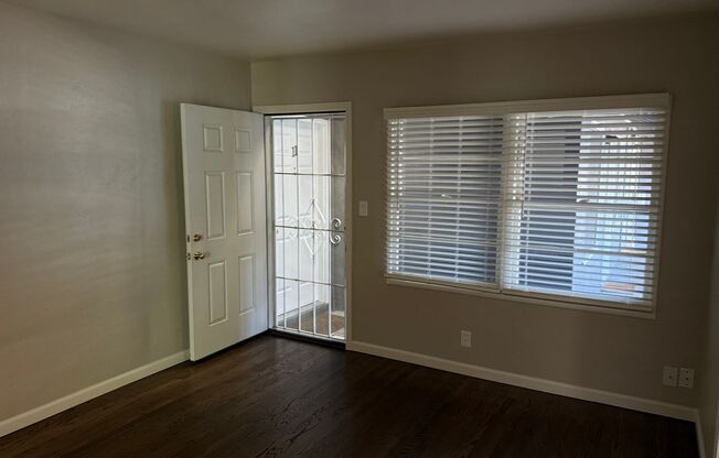 Updated 1 bedroom/1 bath Midtown Apartment
