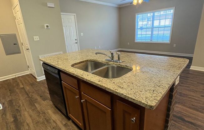 1 bed, 1 bath, 780 sqft, $795, Unit 240-A