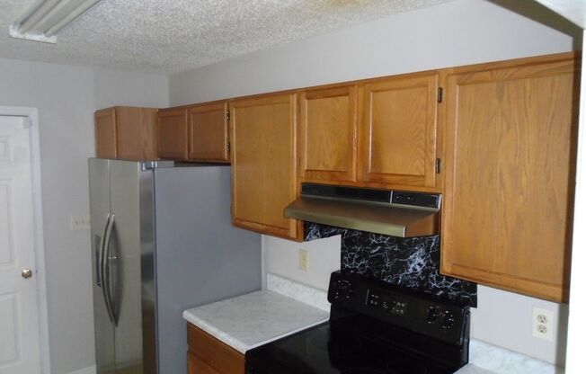 3 beds, 2 baths, $1,500