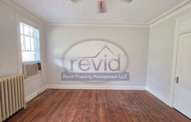 2 beds, 1 bath, 950 sqft, $995, Unit 306-3