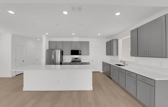 4 beds, 2.5 baths, $2,450