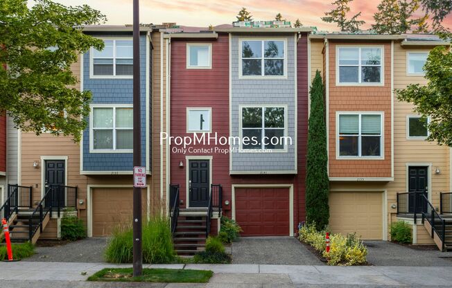 Spacious Townhome in Tanasbourne!