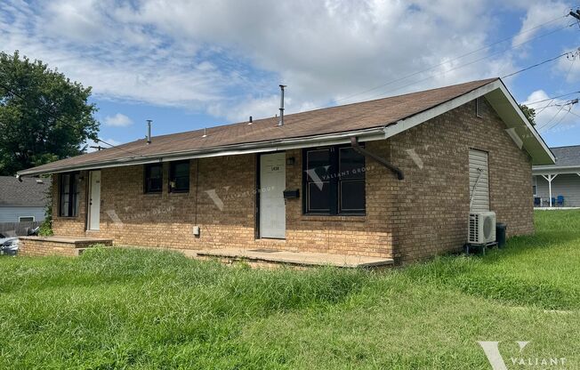 Newly Renovated 2-Bedroom, 1-Bath Duplex For Rent in West Central