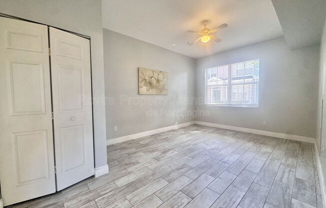 4000 VENETIAN BAY DR