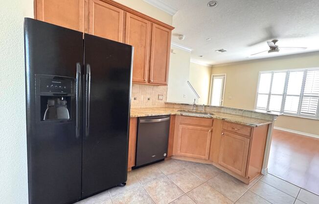 3 Bedroom, 2.5 Bath Townhome in Oviedo!