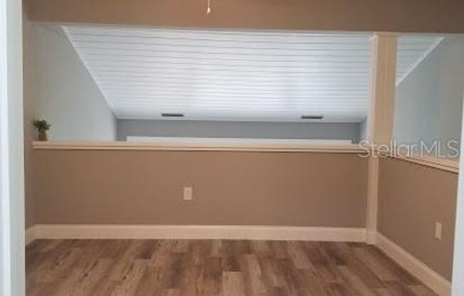 1 Bedroom, 1 1/2 Bath Loft condo at 5101 Eaglesmere Drive, Unit B03, Orlando, FL 32819