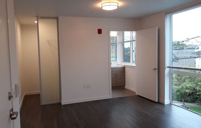 Studio, 1 bath, 325 sqft, $1,195, Unit 314 (MFTE)