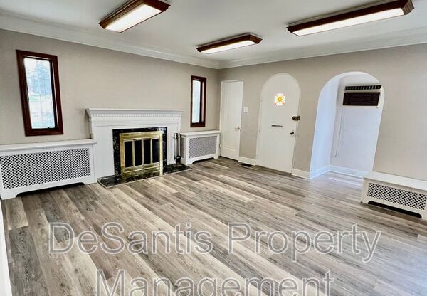 4499 MT ROYAL BLVD
