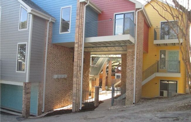 513 South Park Drive