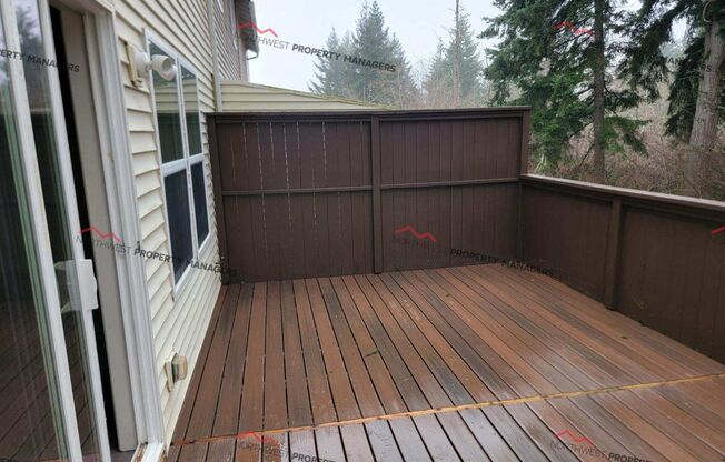 STATUS: AVAILABLE | R256 | $2765