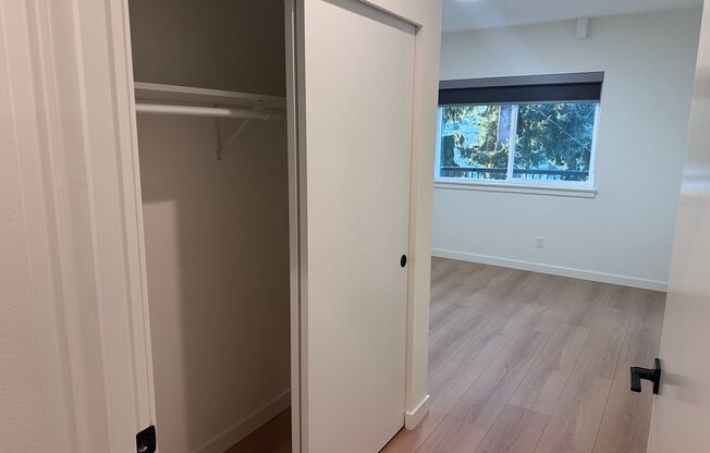 2 beds, 2 baths, $2,121, Unit 201-MFTE