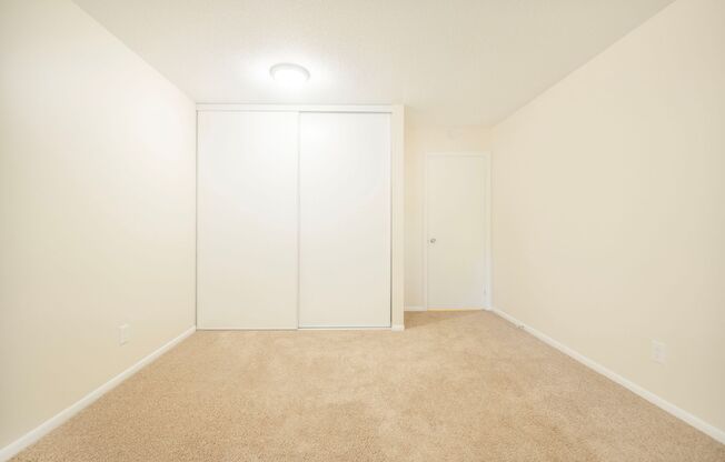 2 beds, 1 bath, 860 sqft, $1,515, Unit 844-202