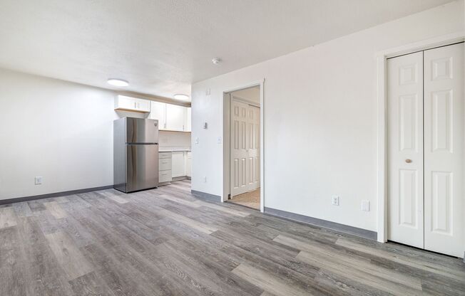 1 bed, 1 bath, 490 sqft, $895, Unit A-1