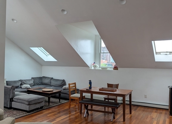44 W NEWTON ST