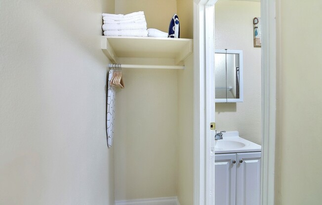 Studio, 1 bath, 192 sqft, $1,095.42, Unit # 17