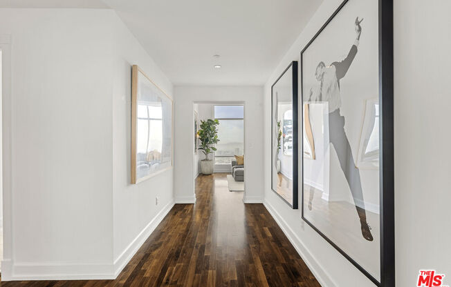 3 beds, 4 baths, 4,250 sqft, $25,000, Unit 47G