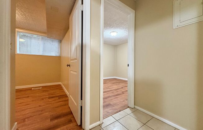 2 beds, 1 bath, 1,000 sqft, $1,195, Unit Unit 7