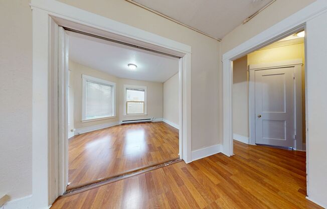 2 beds, 1 bath, $2,445, Unit 209